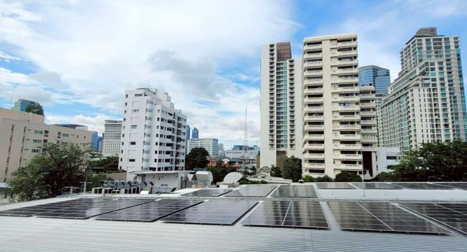 For sale 2 bedrooms condo in Watthana, Bangkok