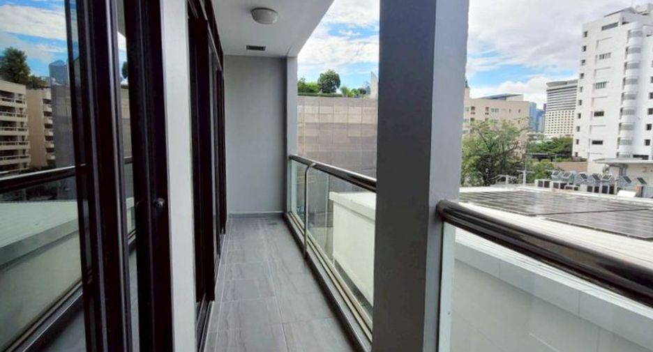 For sale 2 bedrooms condo in Watthana, Bangkok