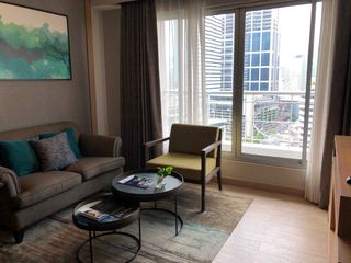 Wohnung zur Miete mit 3 Zimmer in Khlong Toei, Bangkok