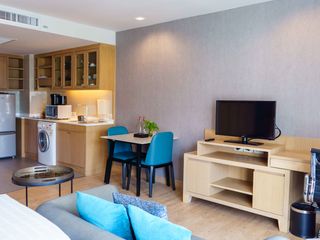 Wohnung zur Miete mit 3 Zimmer in Khlong Toei, Bangkok