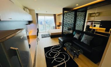 For rent studio condo in Khlong Toei, Bangkok