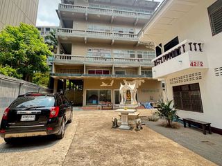 For rent land in Phra Khanong, Bangkok