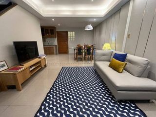 For rent 3 bedrooms townhouse in Bang Na, Bangkok
