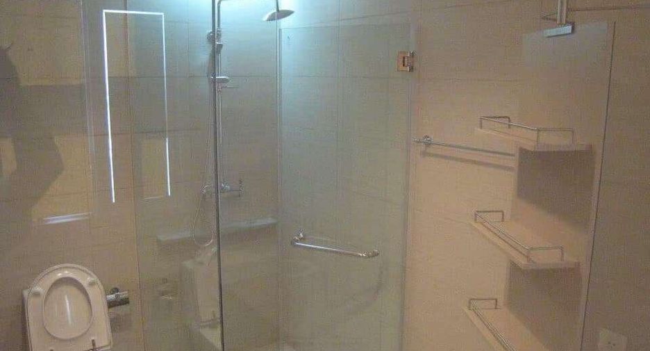 For rent and for sale 1 bed condo in Khlong Toei, Bangkok