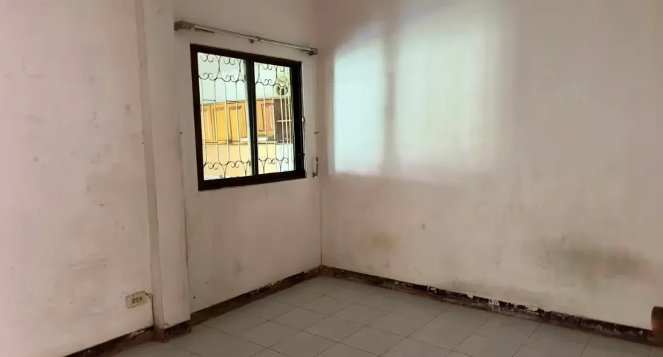出售 4 卧室 独立屋 在 Mueang Mukdahan, Mukdahan