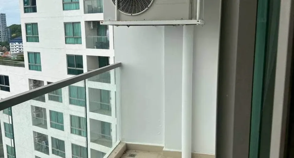For sale studio condo in Bang Lamung, Chonburi