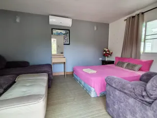 Villa zum Kauf mit 4 Zimmer in Bang Lamung, Chonburi
