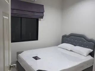 For rent 4 bedrooms house in Saraphi, Chiang Mai