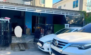 For sale and for rent 3 bedrooms townhouse in Khlong Sam Wa, Bangkok