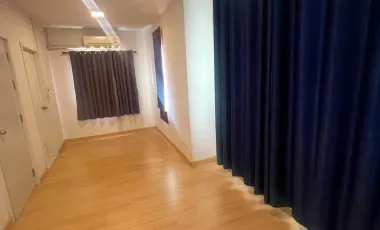 For sale and for rent 3 bedrooms townhouse in Khlong Sam Wa, Bangkok