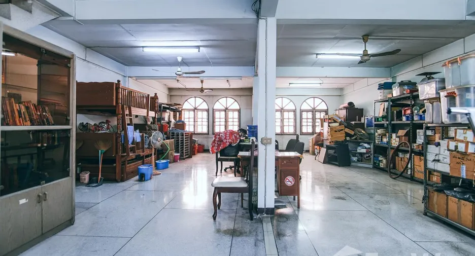 Oficina en venta de 4 habitaciones en Mueang Nonthaburi, Nonthaburi