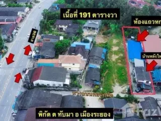 Haus zum Kauf mit 1 Zimmer in Mueang Rayong, Rayong