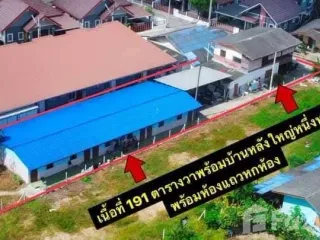 Haus zum Kauf mit 1 Zimmer in Mueang Rayong, Rayong