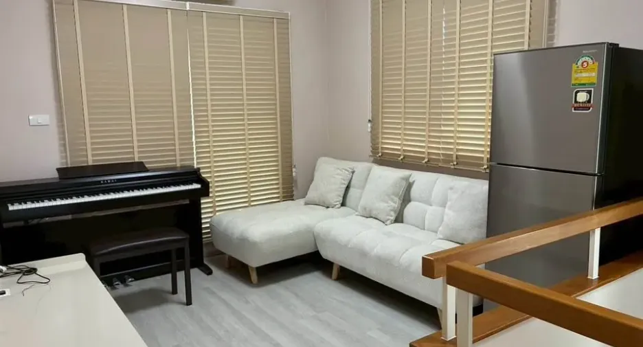 À louer 3 chambres maison à Phutthamonthon, Nakhon Pathom