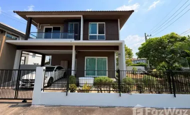 À louer 3 chambres maison à Phutthamonthon, Nakhon Pathom