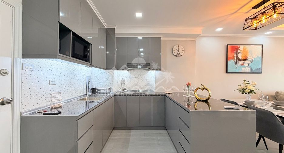 For sale 2 bedrooms condo in Bang Lamung, Chonburi