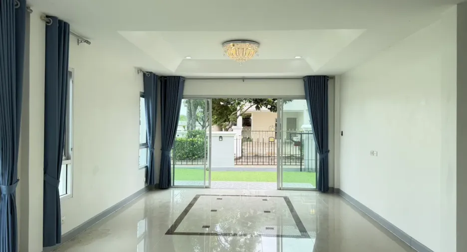Casa en alquiler de 3 habitaciones en Mueang Khon Kaen, Khon Kaen