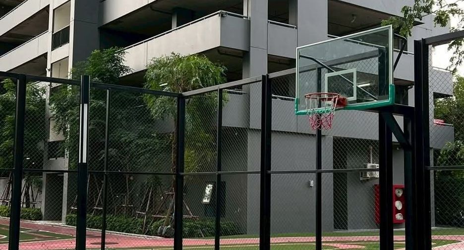 For rent 2 bedrooms condo in Mueang Samut Prakan, Samut Prakan