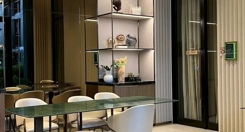 For rent 2 bedrooms condo in Mueang Samut Prakan, Samut Prakan