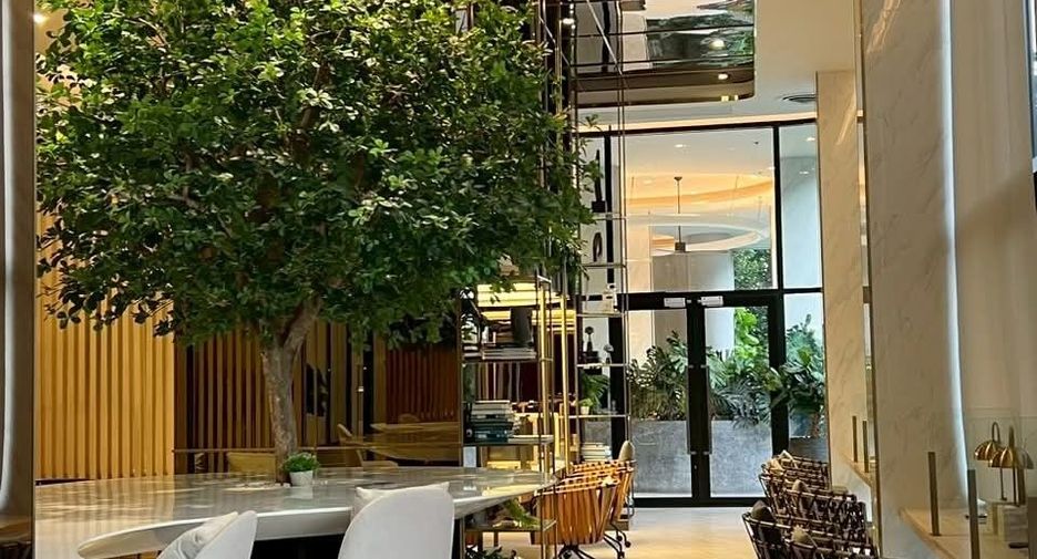 For rent 2 bedrooms condo in Mueang Samut Prakan, Samut Prakan