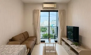 Wohnung zur Miete mit 1 Zimmer in Huai Khwang, Bangkok