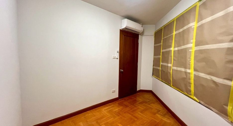 For sale 2 bedrooms condo in Chatuchak, Bangkok