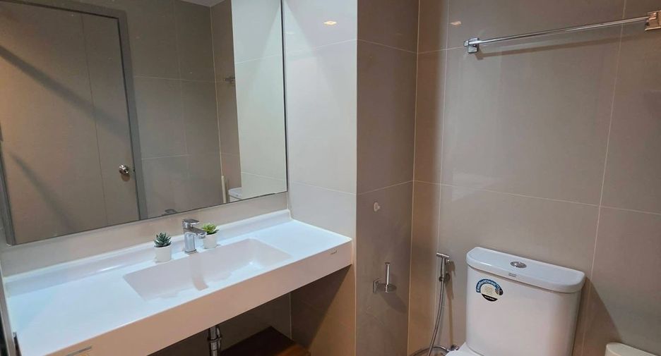 Condo en alquiler de 1 habitaciones en Phra Khanong, Bangkok