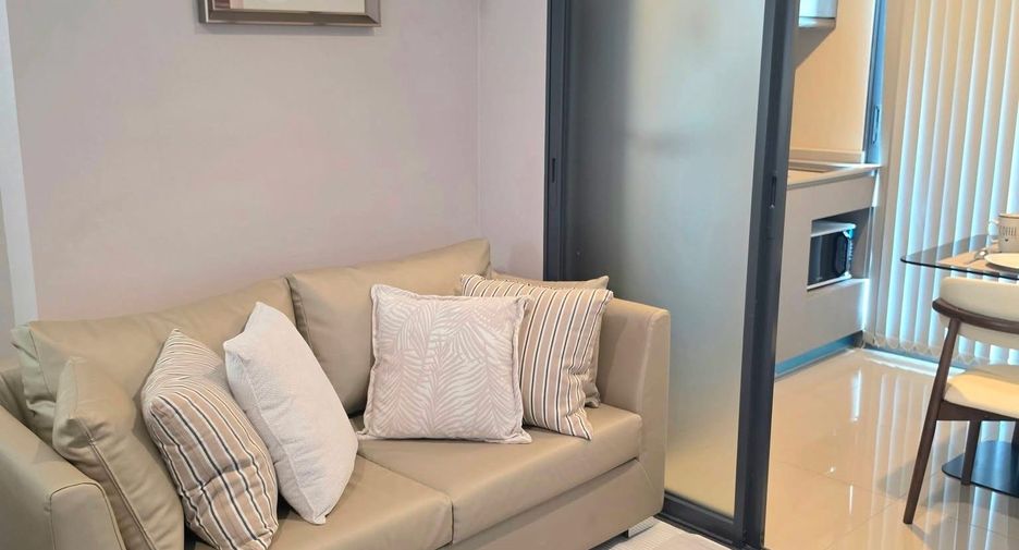 Condo en alquiler de 1 habitaciones en Phra Khanong, Bangkok