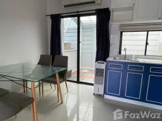For rent 3 ベッドルーム townhouse in Prawet, Bangkok