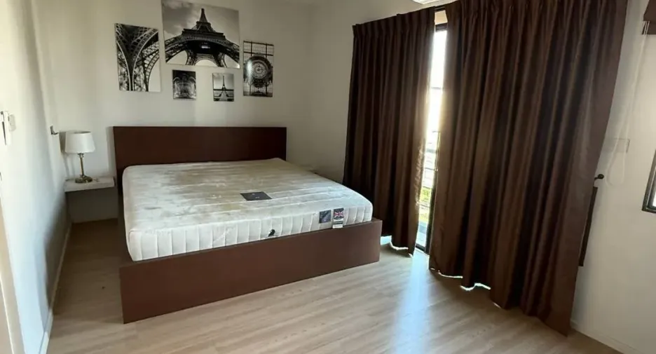For rent 3 ベッドルーム townhouse in Prawet, Bangkok