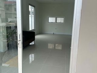For rent 3 ベッドルーム townhouse in Thalang, Phuket