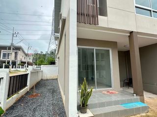 For rent 3 ベッドルーム townhouse in Thalang, Phuket
