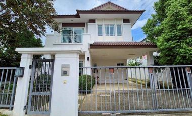 Casa en alquiler de 3 habitaciones en Mueang Chiang Mai, Chiang Mai