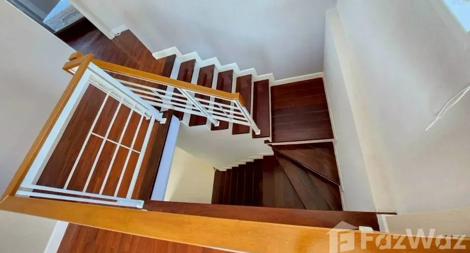 Casa en alquiler de 3 habitaciones en Mueang Chiang Mai, Chiang Mai