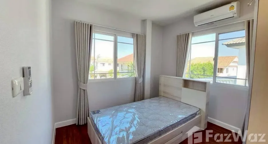 Casa en alquiler de 3 habitaciones en Mueang Chiang Mai, Chiang Mai