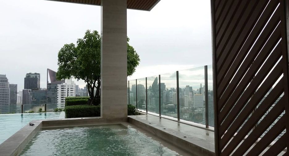 Condo en venta y en alquiler de 2 habitaciones en Watthana, Bangkok