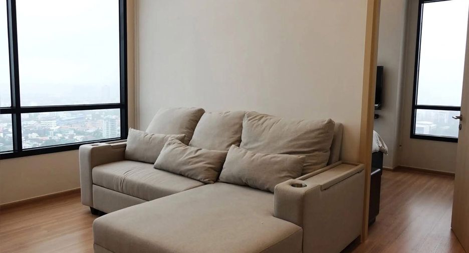 Condo en venta y en alquiler de 2 habitaciones en Watthana, Bangkok