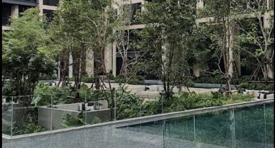 For sale 2 bedrooms condo in Watthana, Bangkok