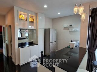 Haus zur Miete mit 5 Zimmer in Prawet, Bangkok
