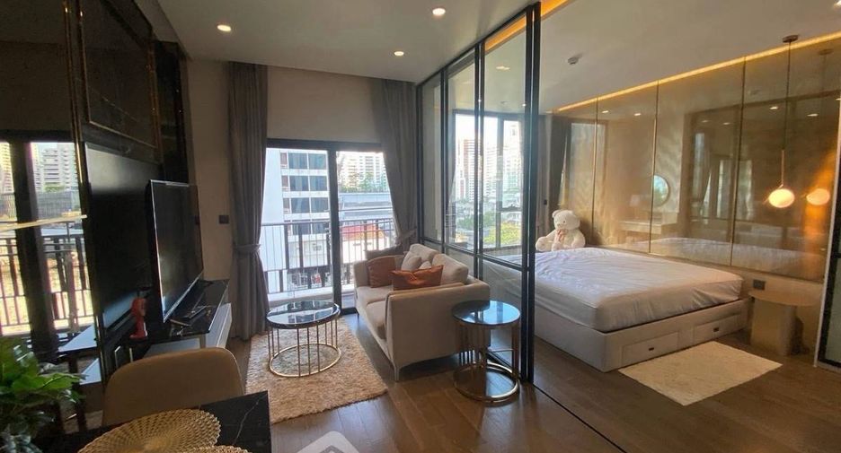 For rent 1 bed condo in Khlong Toei, Bangkok