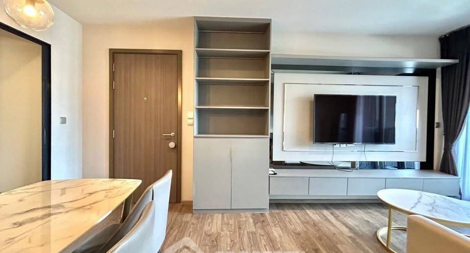 Condo en alquiler de 2 habitaciones en Chatuchak, Bangkok