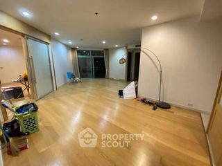 Apartment zum Kauf mit 4 Zimmer in Bang Kho Laem, Bangkok