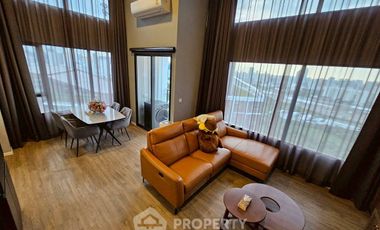 For rent and for sale 2 bedrooms condo in Huai Khwang, Bangkok