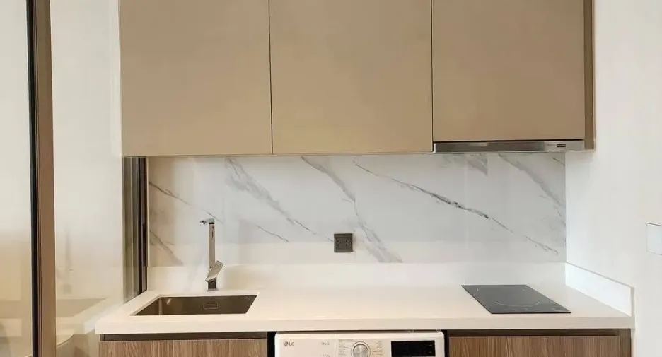 For rent 1 bed condo in Watthana, Bangkok