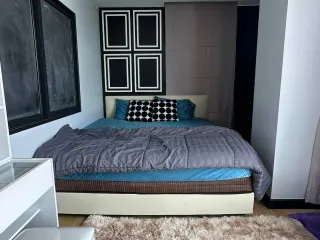 Wohnung zur Miete mit 1 Zimmer in Huai Khwang, Bangkok