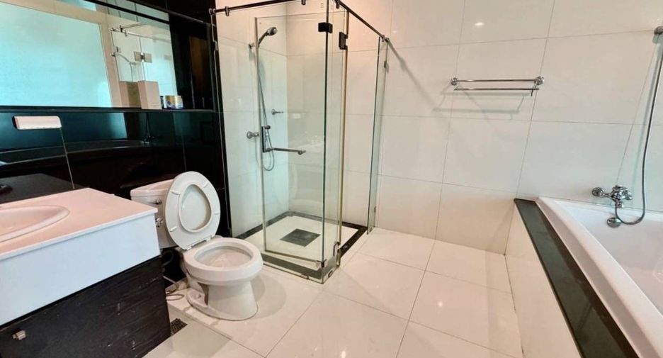 Wohnung zur Miete mit 1 Zimmer in Pathum Wan, Bangkok