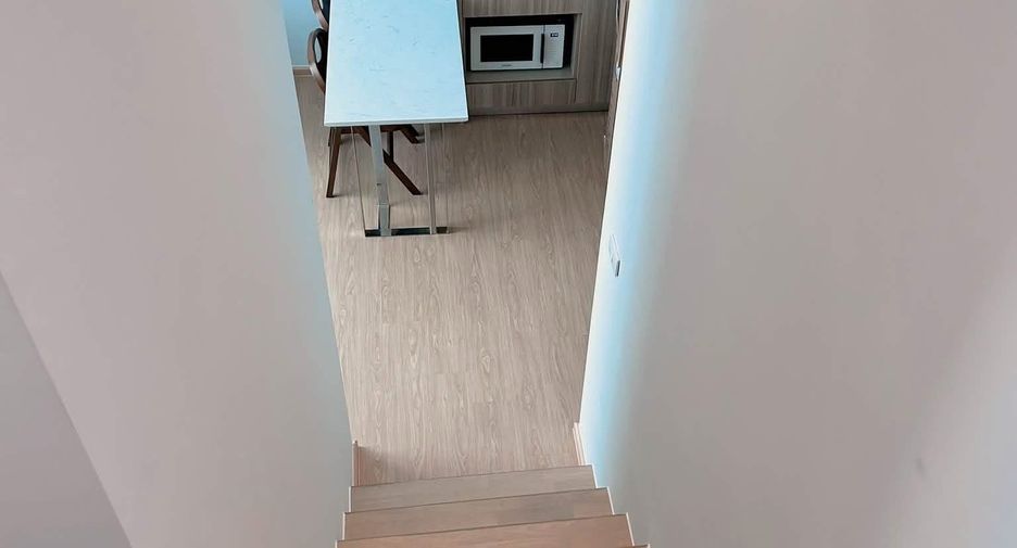 Condo en alquiler de 2 habitaciones en Thon Buri, Bangkok