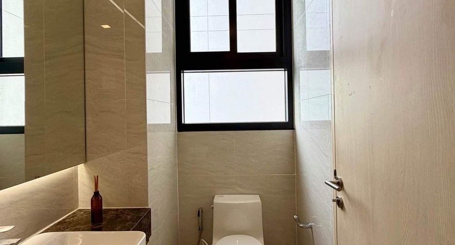 For rent 1 bed condo in Watthana, Bangkok