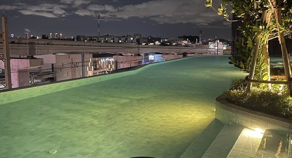For rent スタジオ condo in Bang Kapi, Bangkok