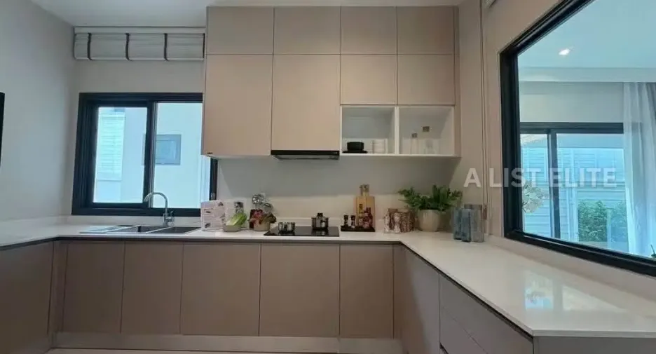 For rent 4 ベッドルーム house in Bang Lamung, Chonburi